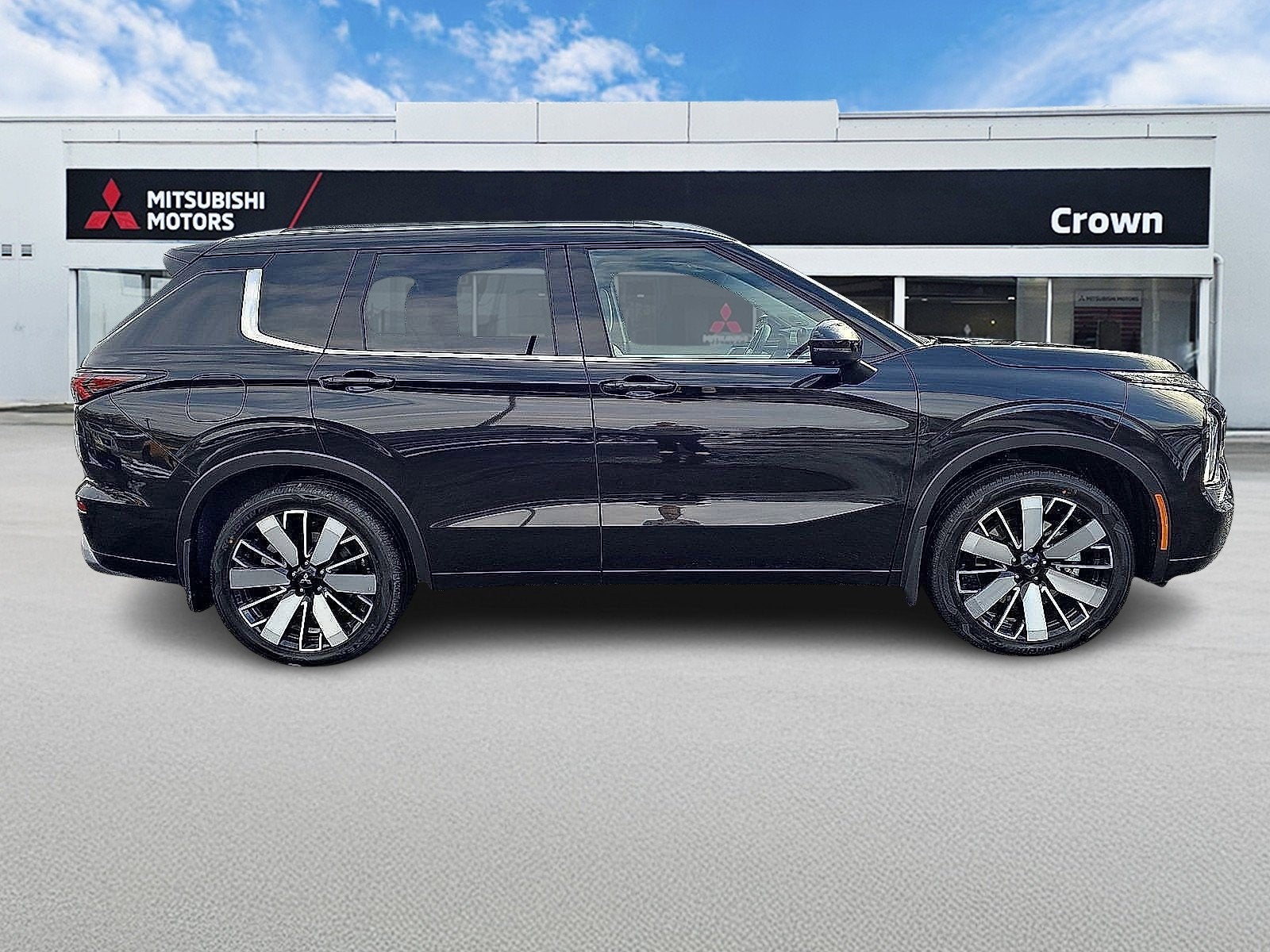 2026 Mitsubishi Outlander SEL