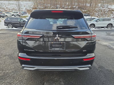 2026 Mitsubishi Outlander SEL