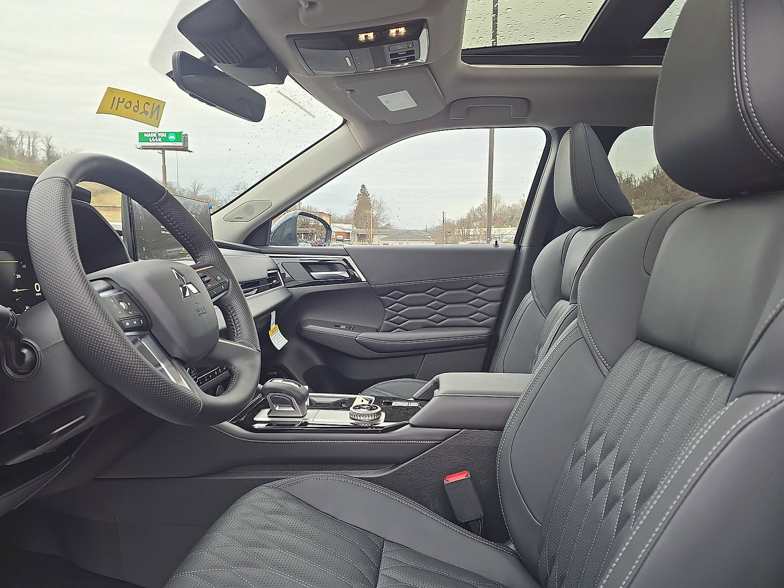 2026 Mitsubishi Outlander SEL