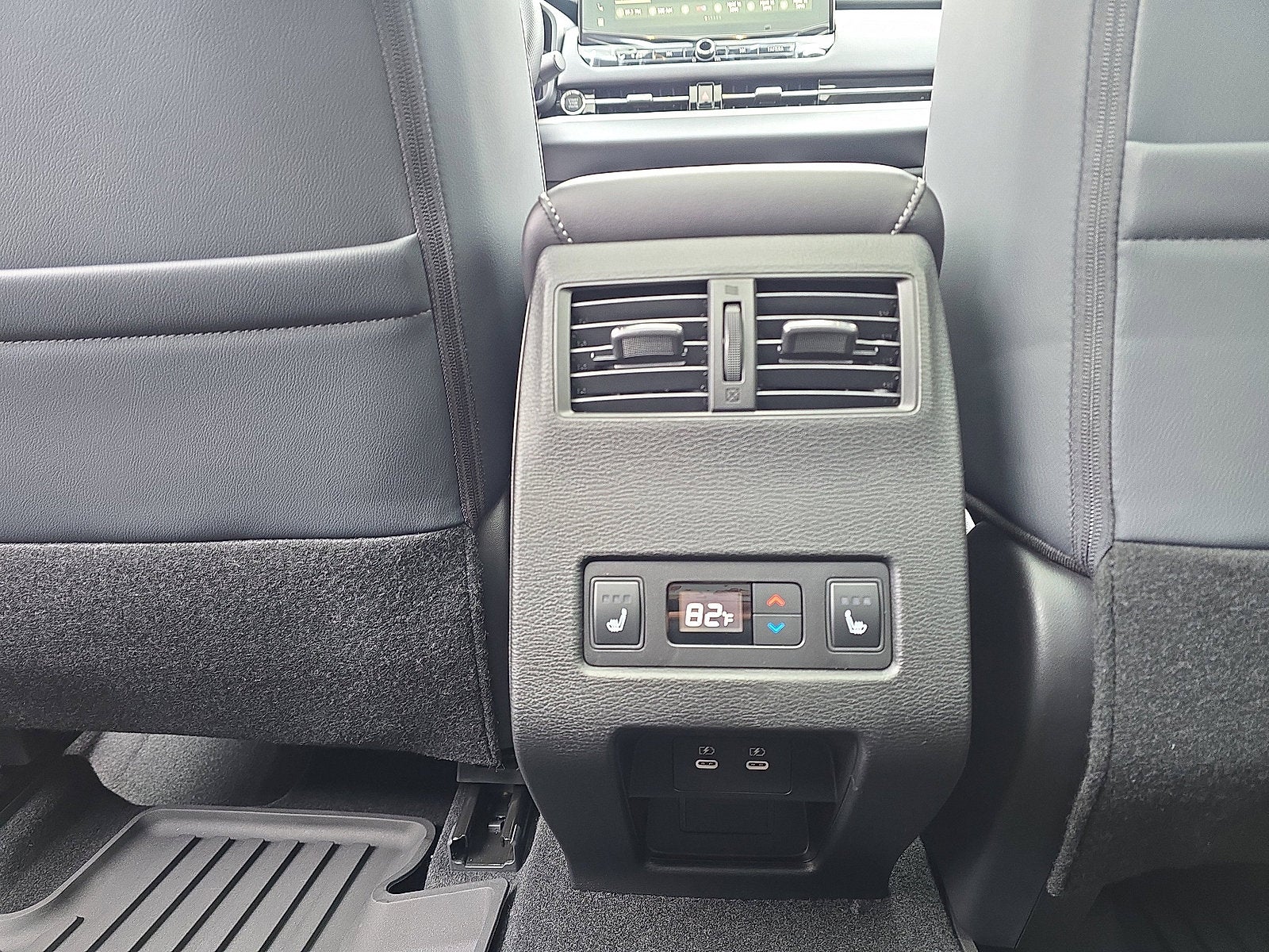 2026 Mitsubishi Outlander SEL