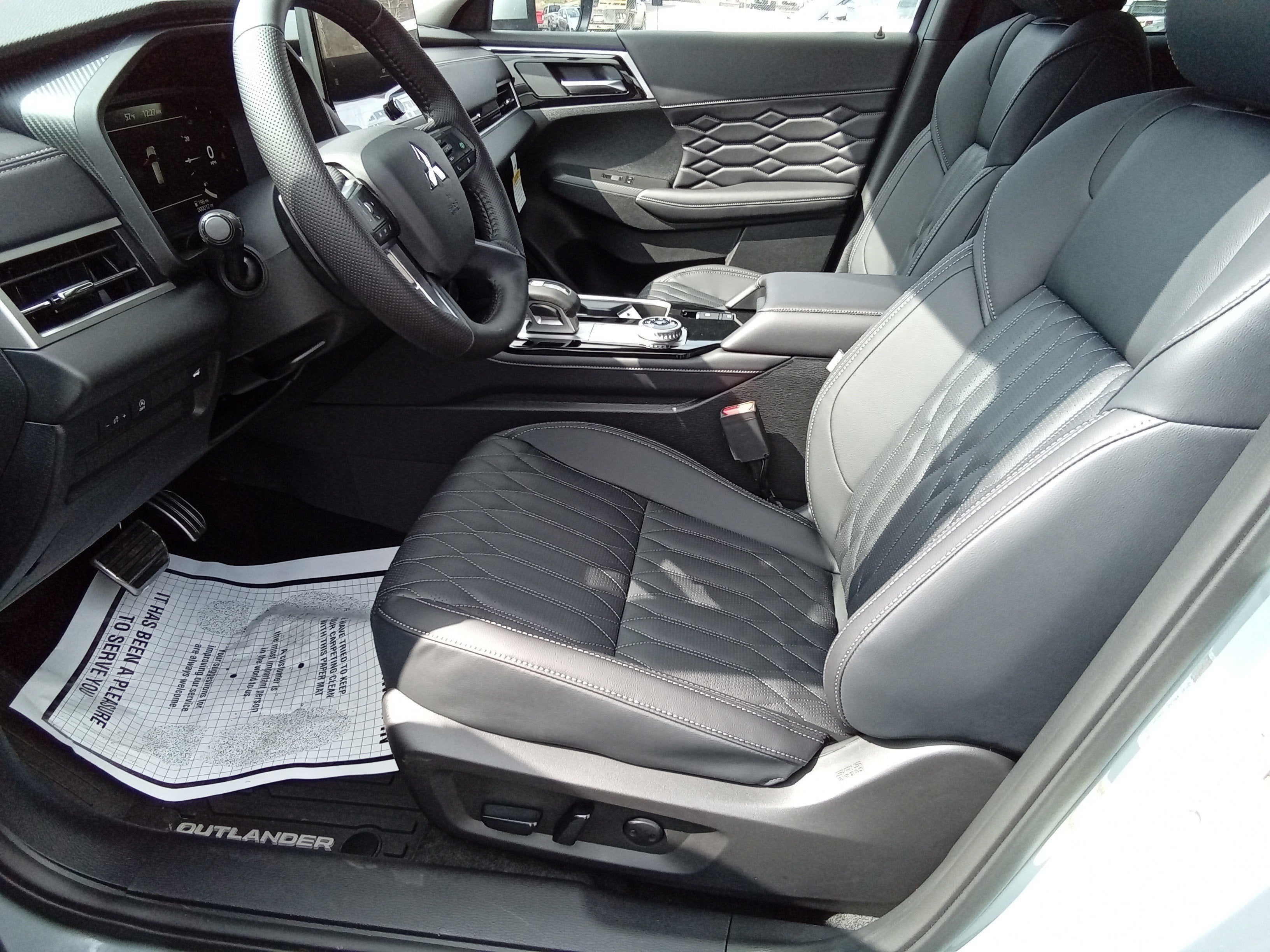 2026 Mitsubishi Outlander SEL