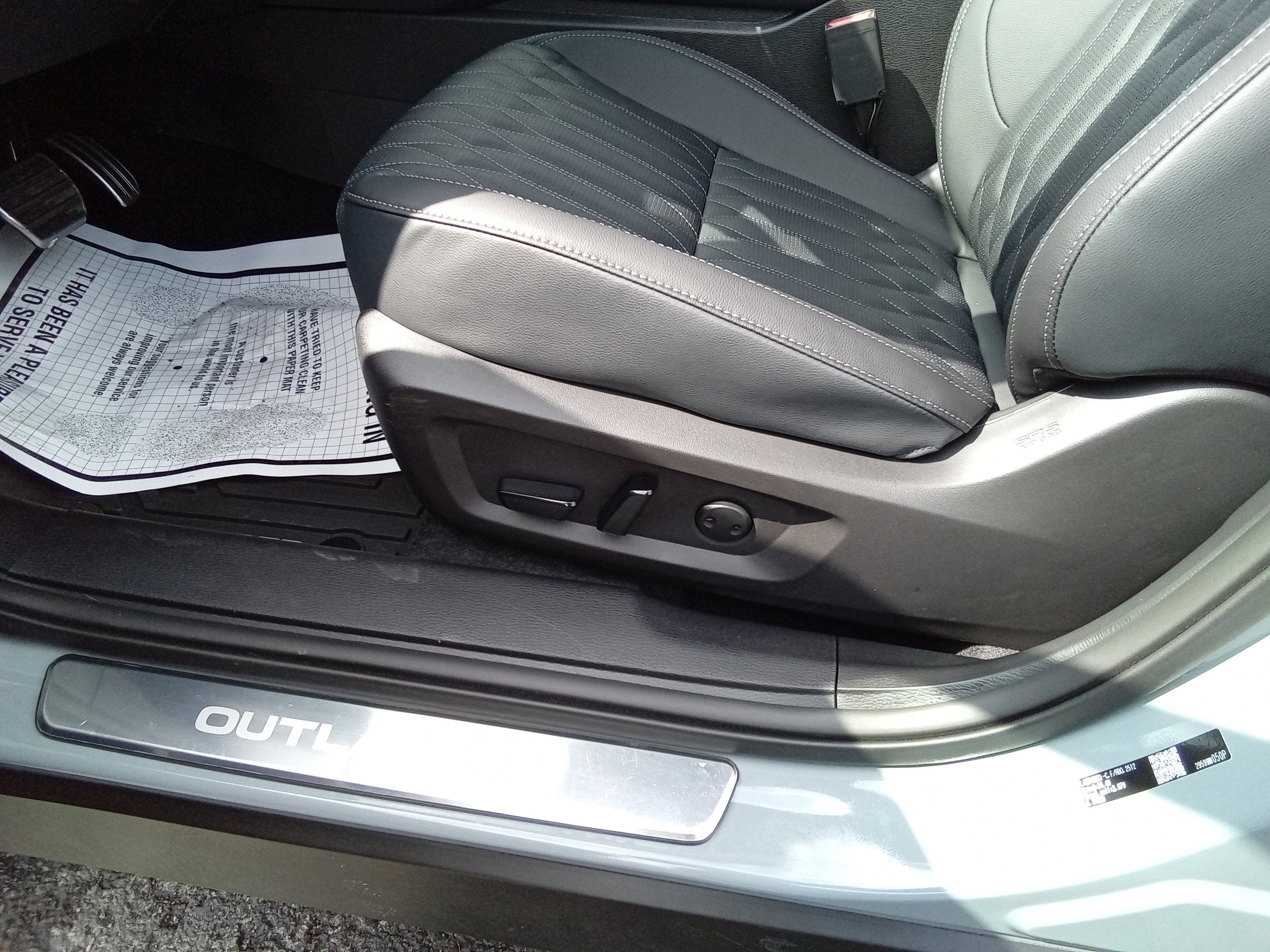 2026 Mitsubishi Outlander SEL