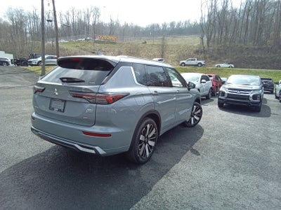 2026 Mitsubishi Outlander SEL