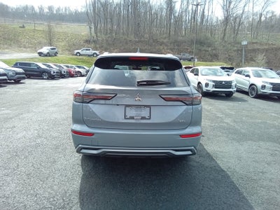 2026 Mitsubishi Outlander SEL