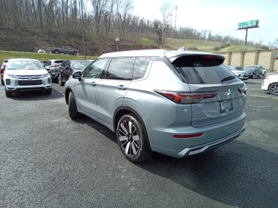 2026 Mitsubishi Outlander SEL