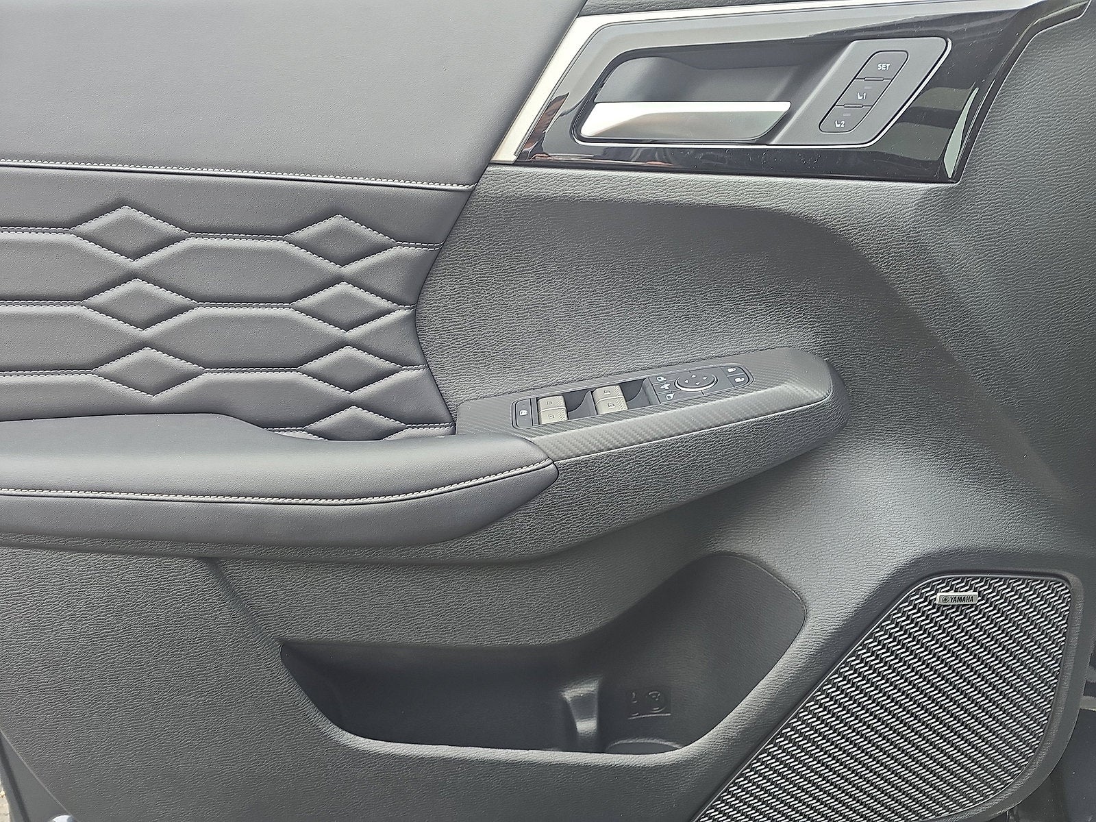 2026 Mitsubishi Outlander SEL