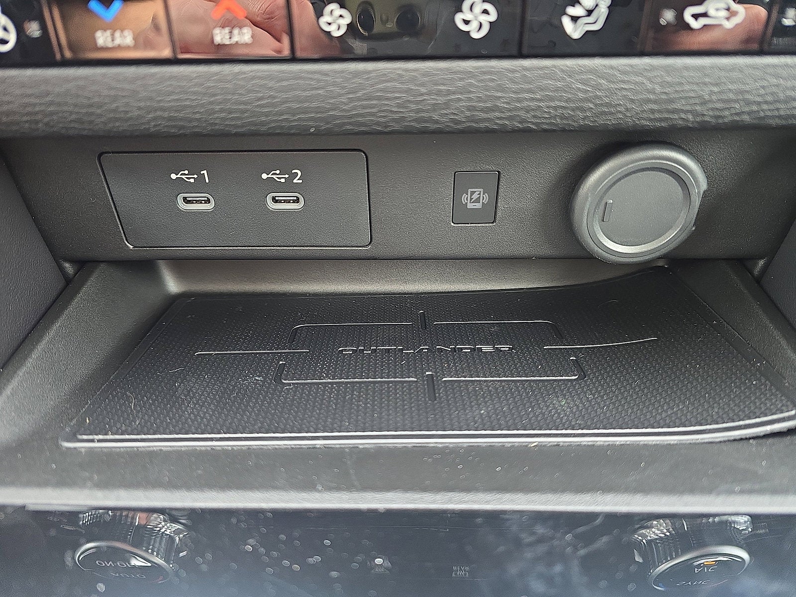 2026 Mitsubishi Outlander SEL