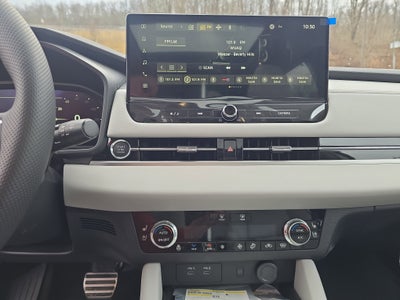 2026 Mitsubishi Outlander SEL