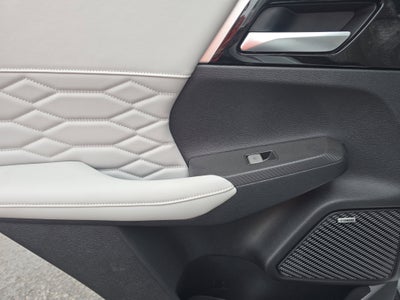 2026 Mitsubishi Outlander SEL