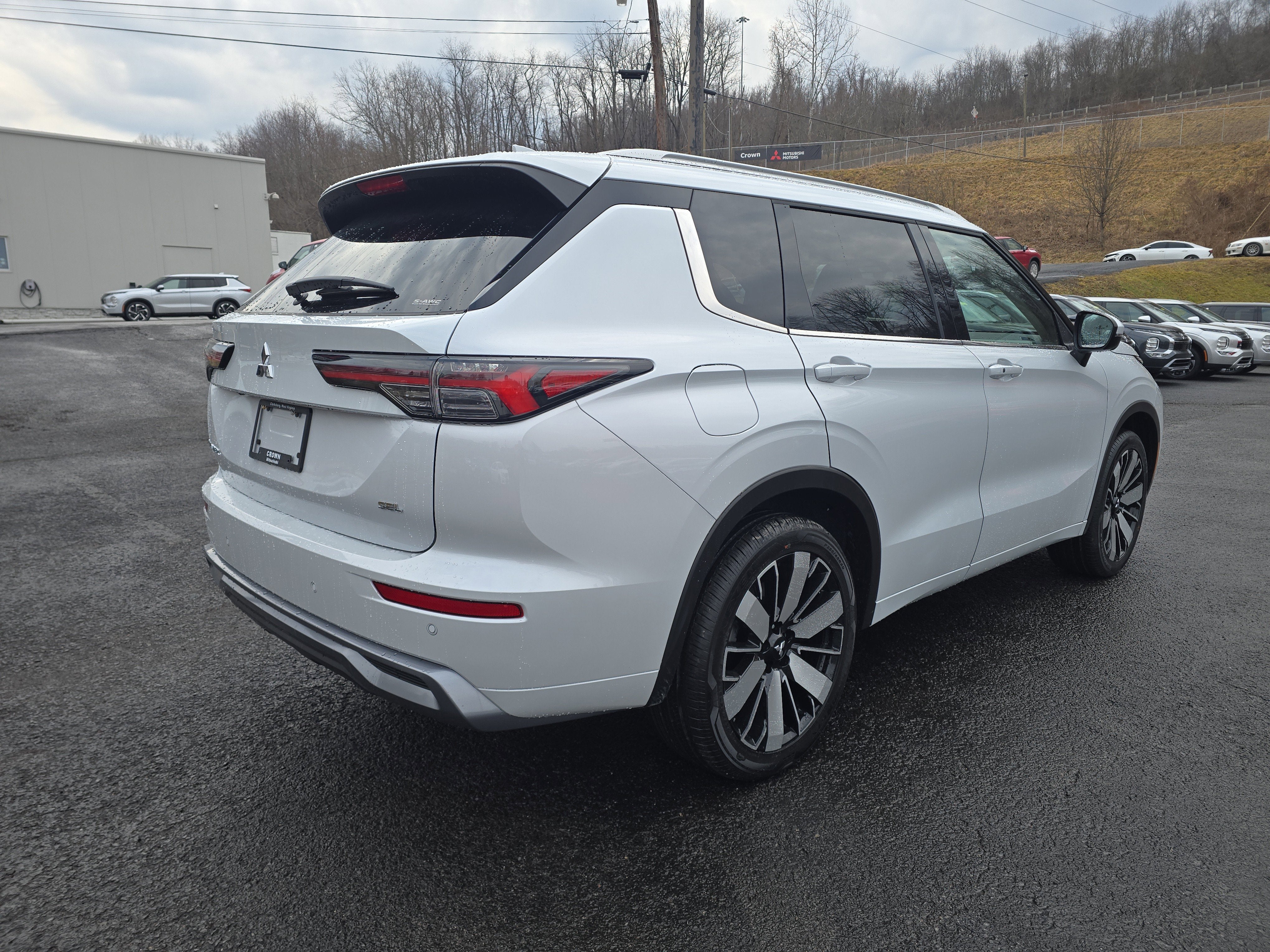 2026 Mitsubishi Outlander SEL