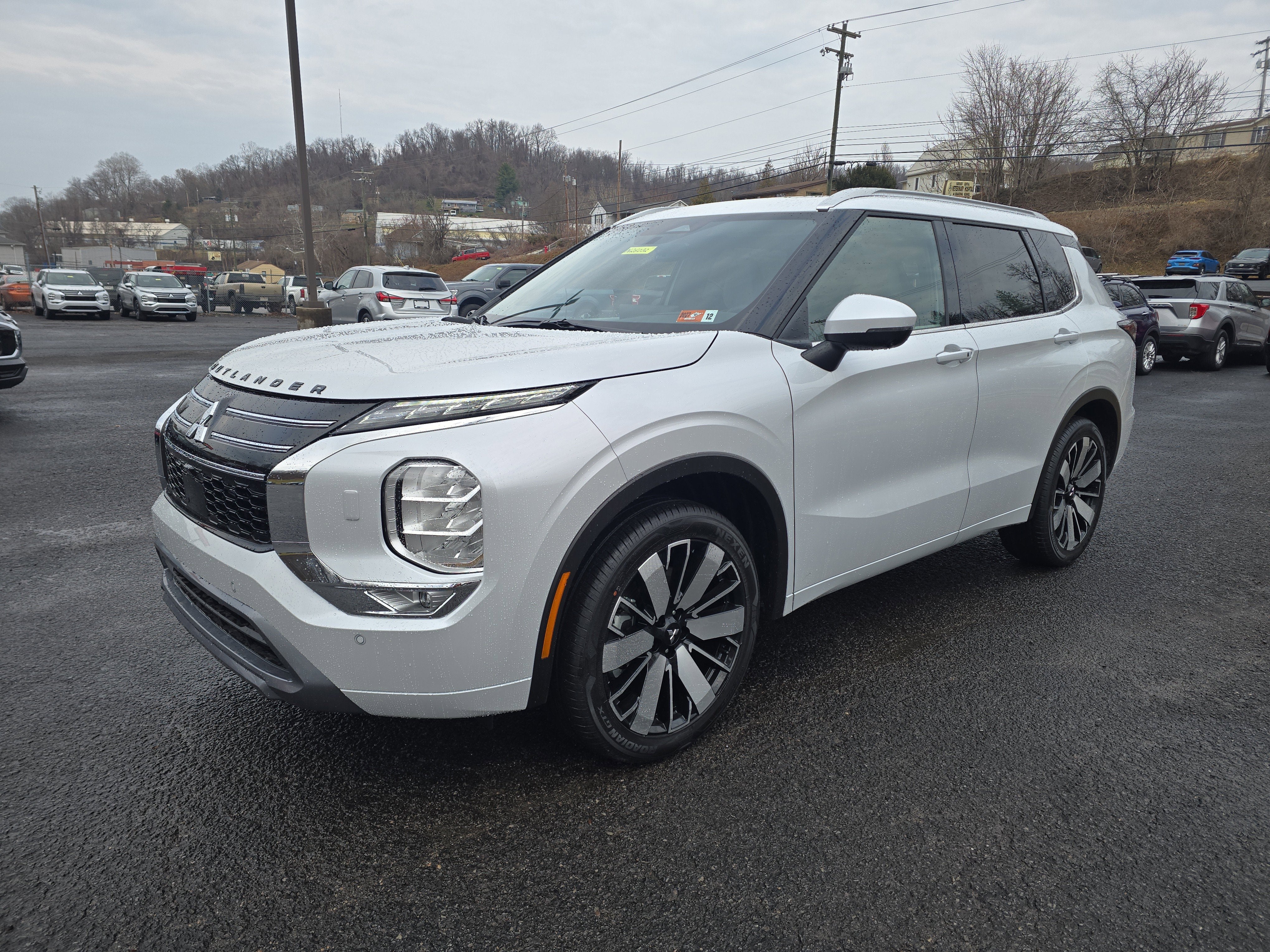 2026 Mitsubishi Outlander SEL