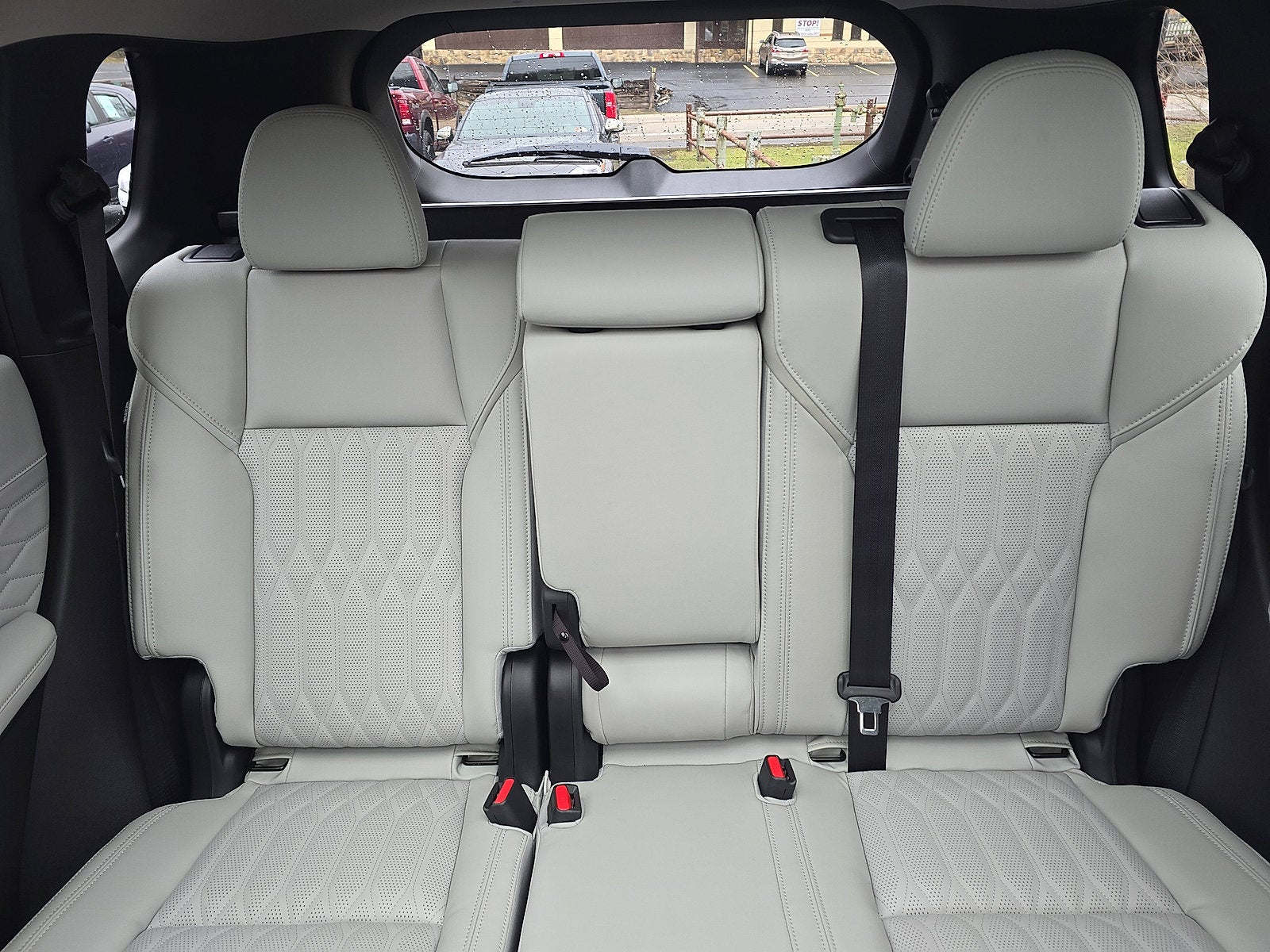 2026 Mitsubishi Outlander SEL