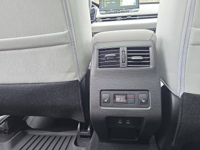 2026 Mitsubishi Outlander SEL