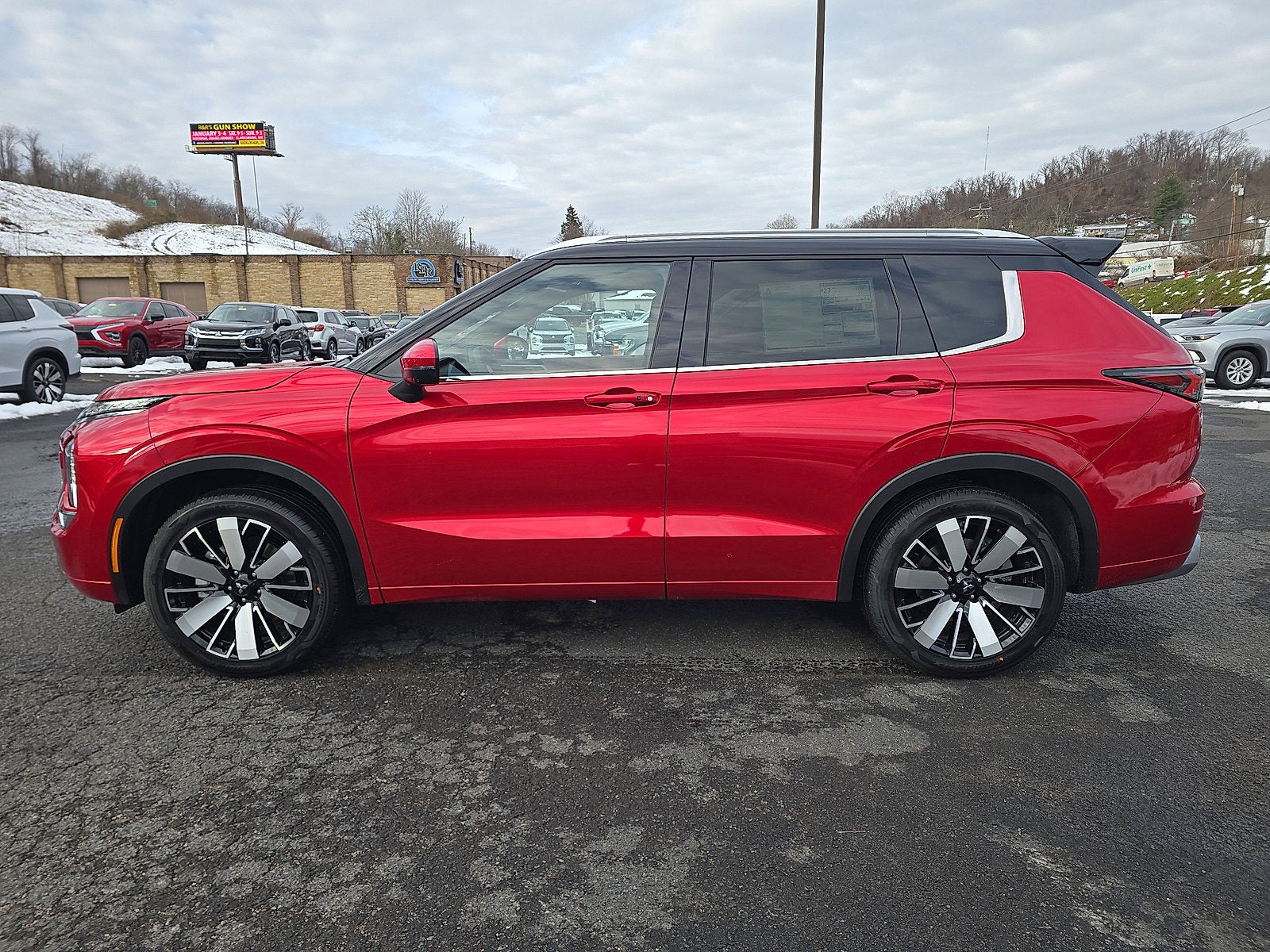 2026 Mitsubishi Outlander SEL