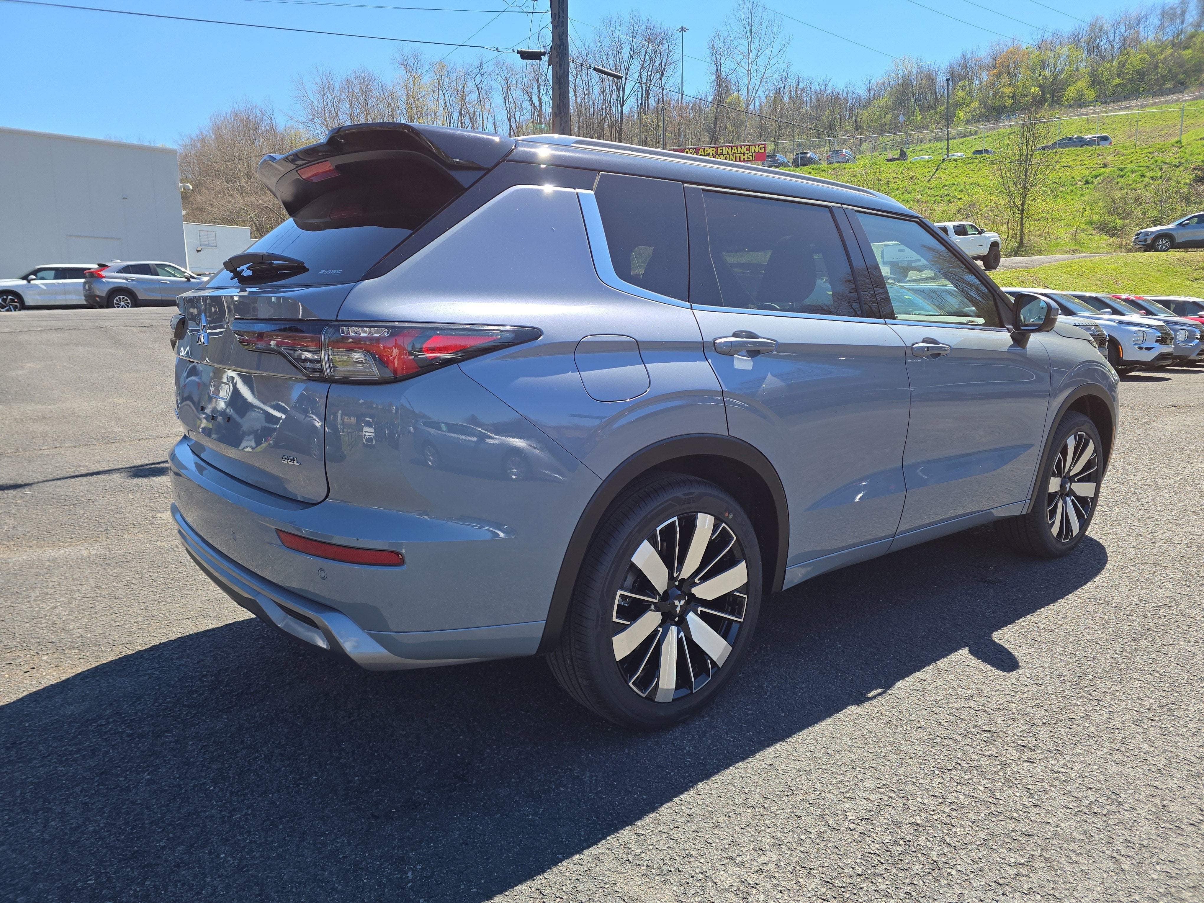 2026 Mitsubishi Outlander SEL