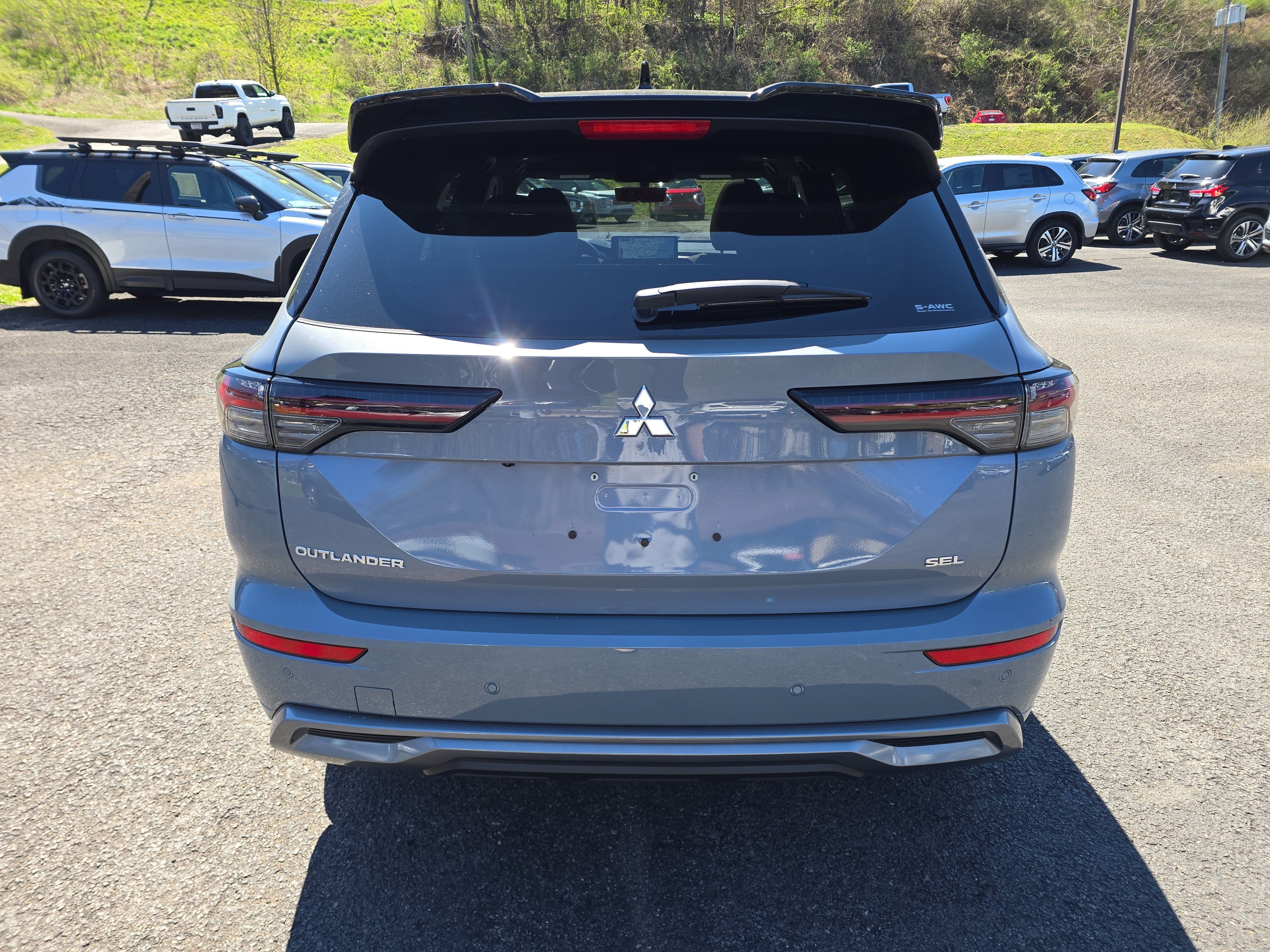 2026 Mitsubishi Outlander SEL