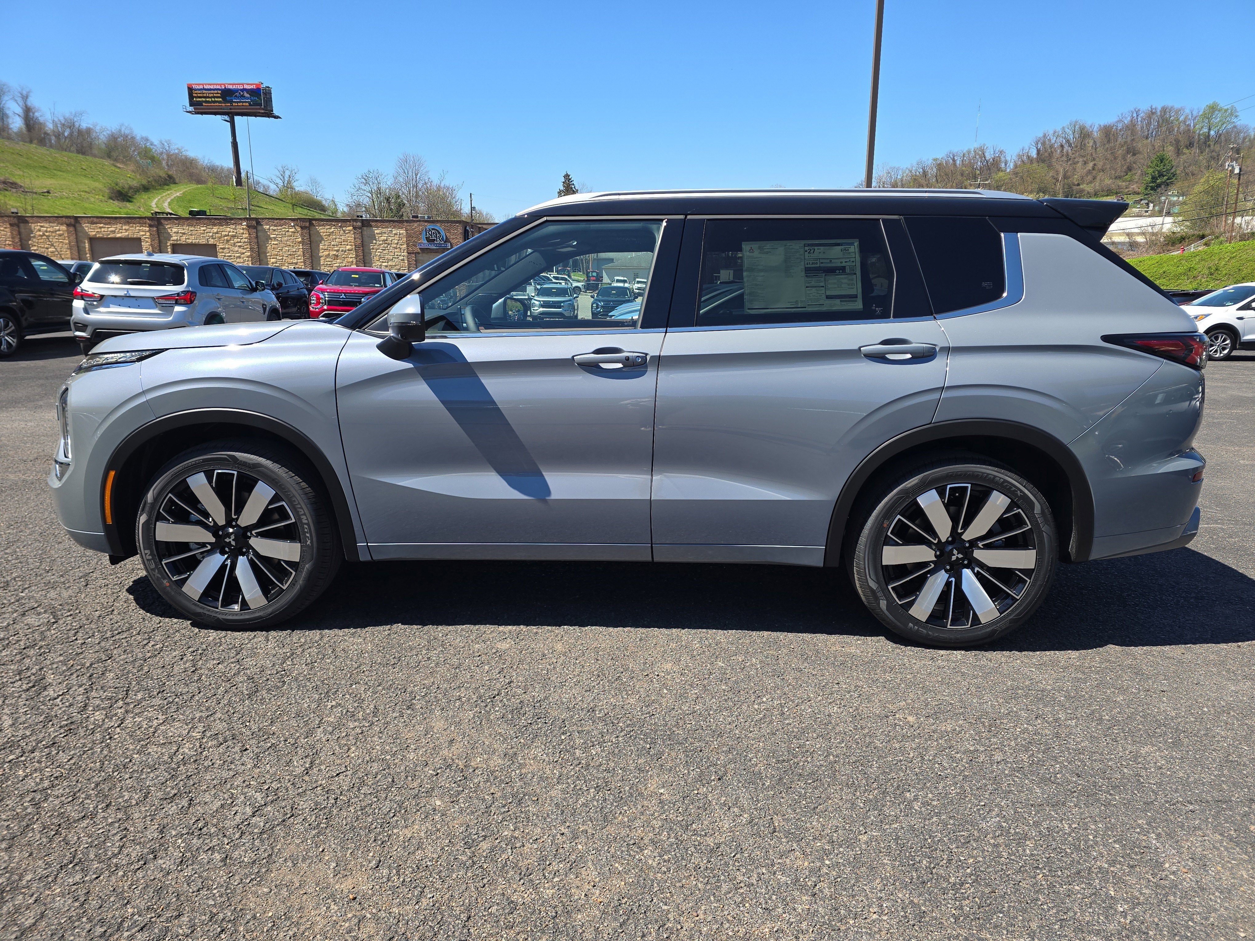 2026 Mitsubishi Outlander SEL