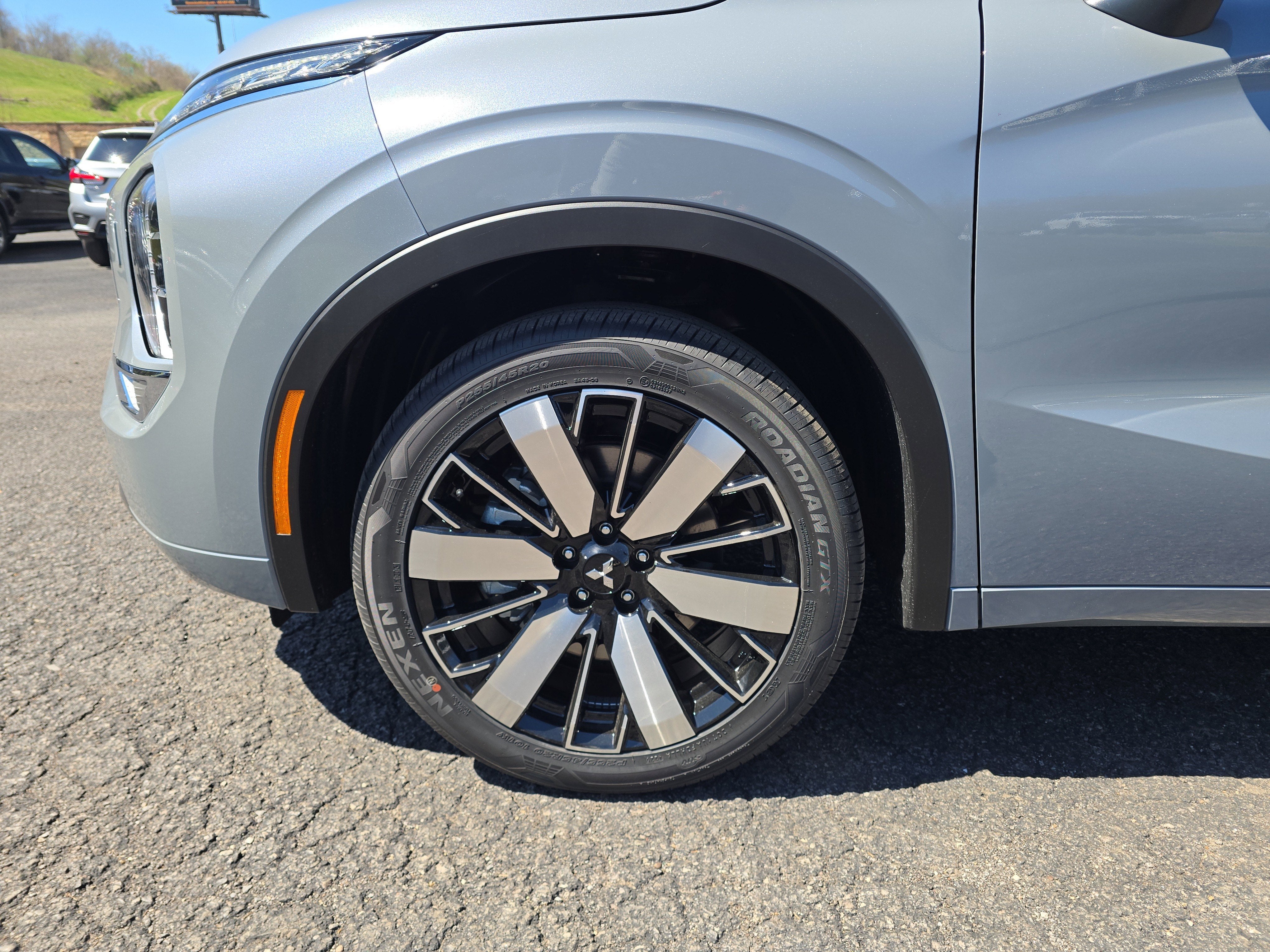 2026 Mitsubishi Outlander SEL