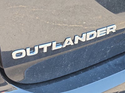 2025 Mitsubishi Outlander PHEV SE