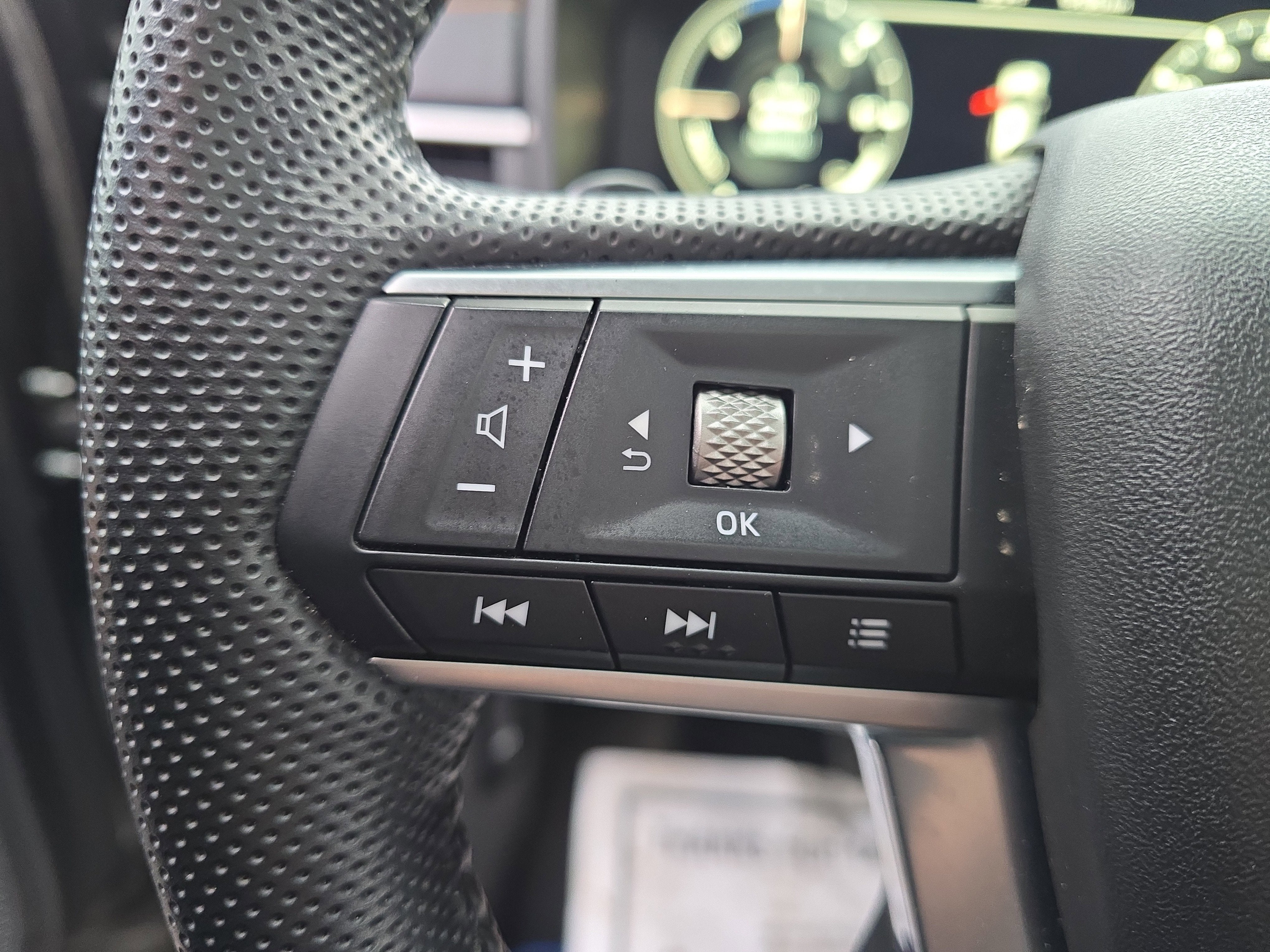 2023 Mitsubishi Outlander PHEV 40th Anniversary