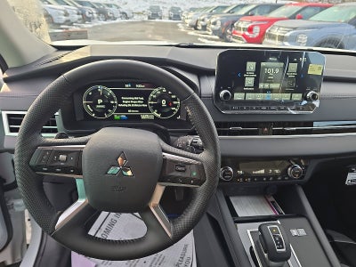 2025 Mitsubishi Outlander PHEV SE