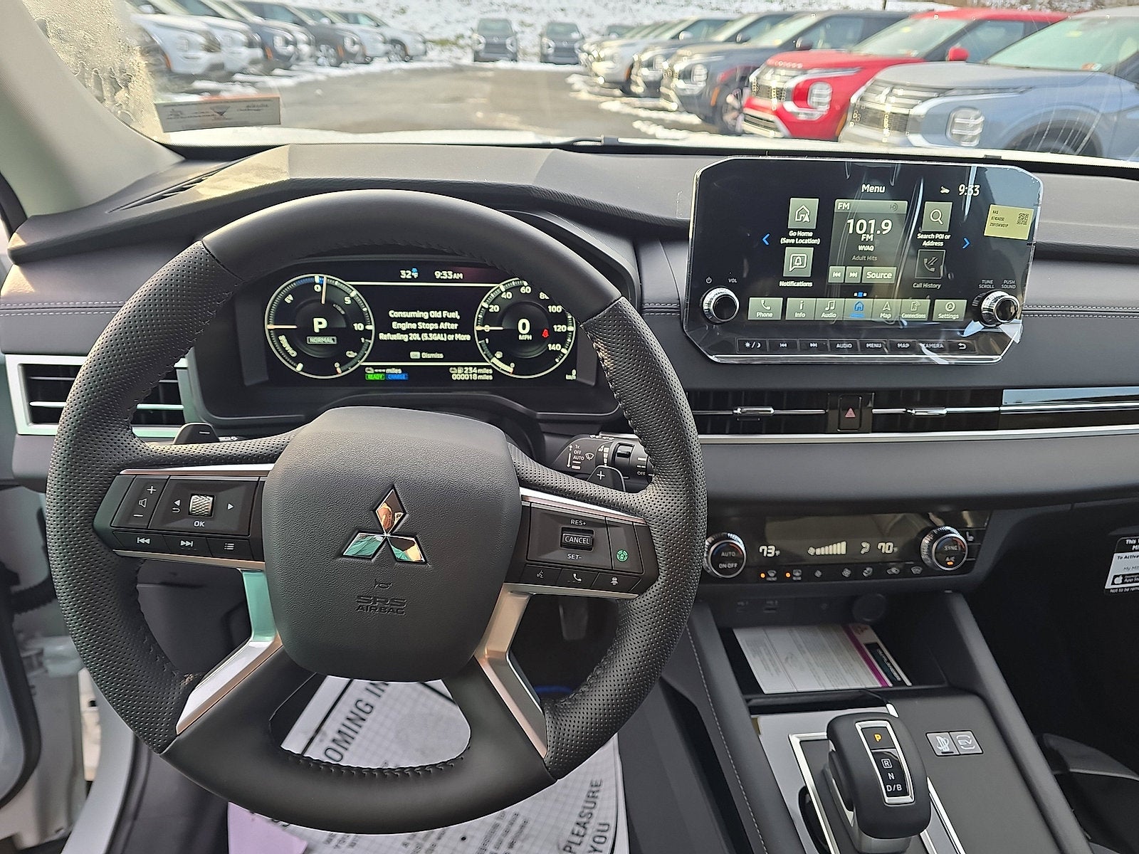 2025 Mitsubishi Outlander PHEV SE