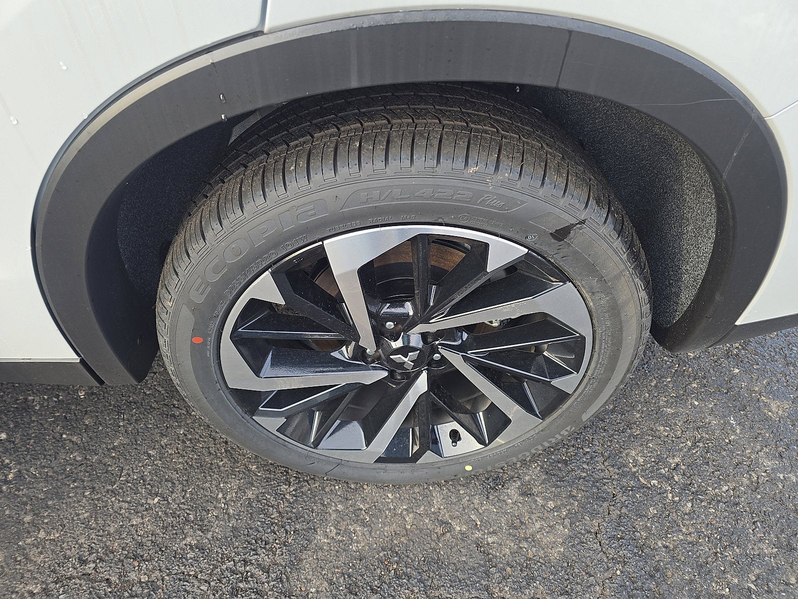 2025 Mitsubishi Outlander PHEV SE