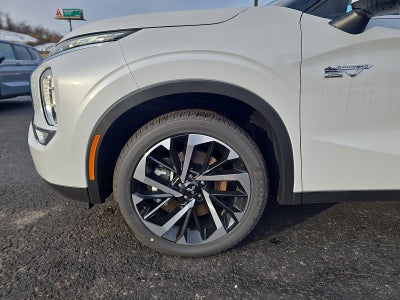 2025 Mitsubishi Outlander PHEV SE
