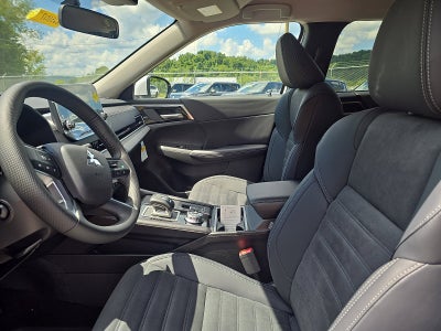 2025 Mitsubishi Outlander PHEV SE