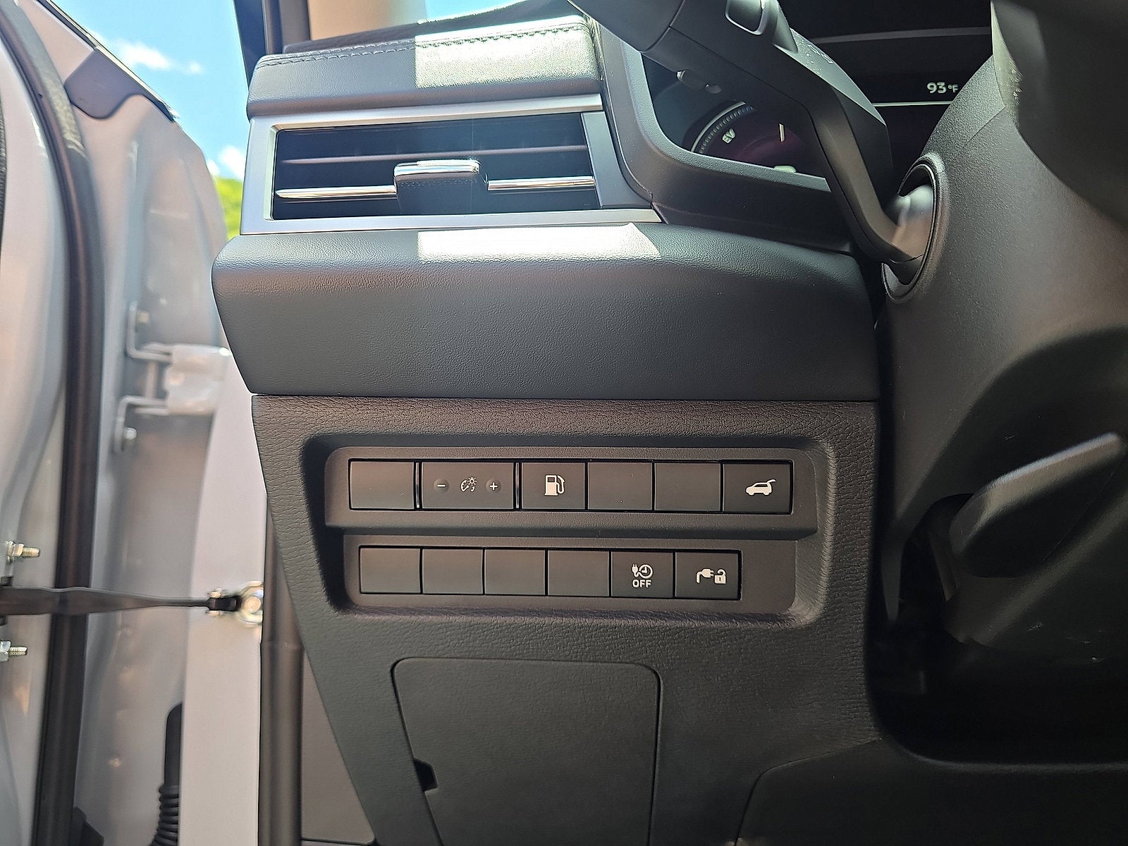 2025 Mitsubishi Outlander PHEV SE