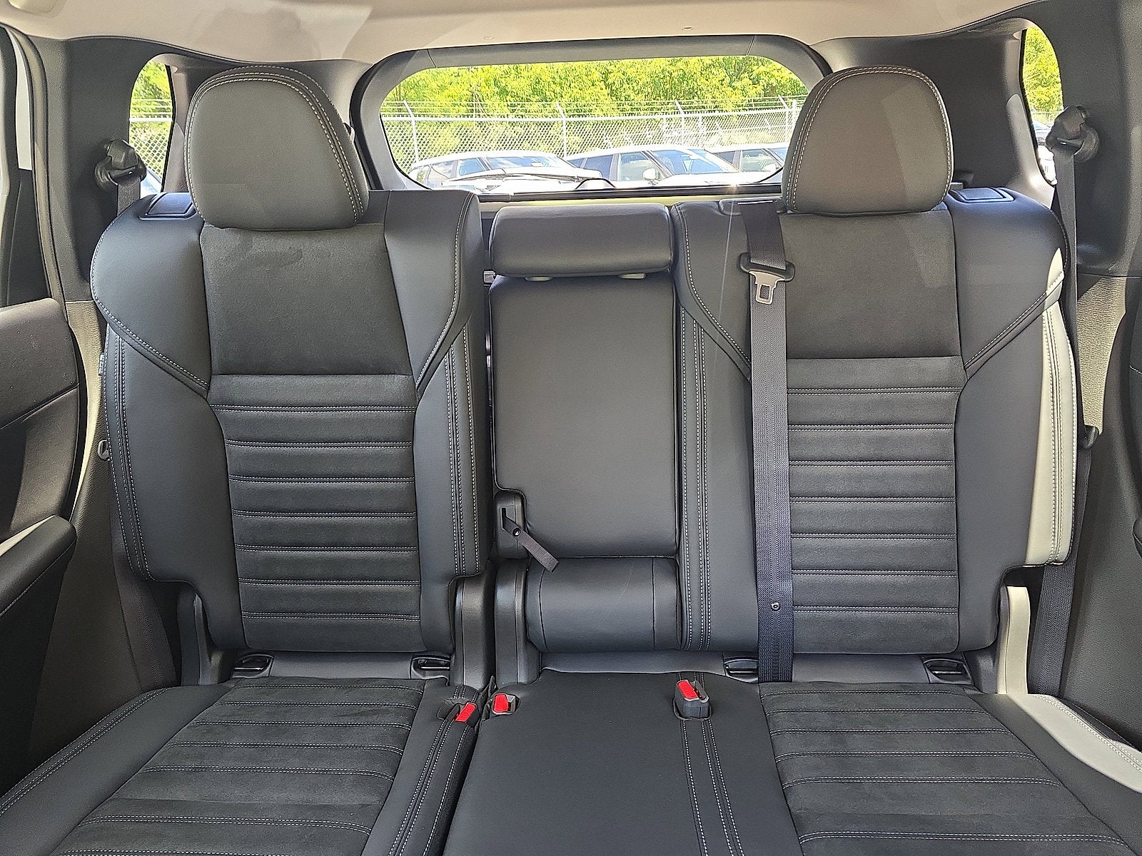 2025 Mitsubishi Outlander PHEV SE