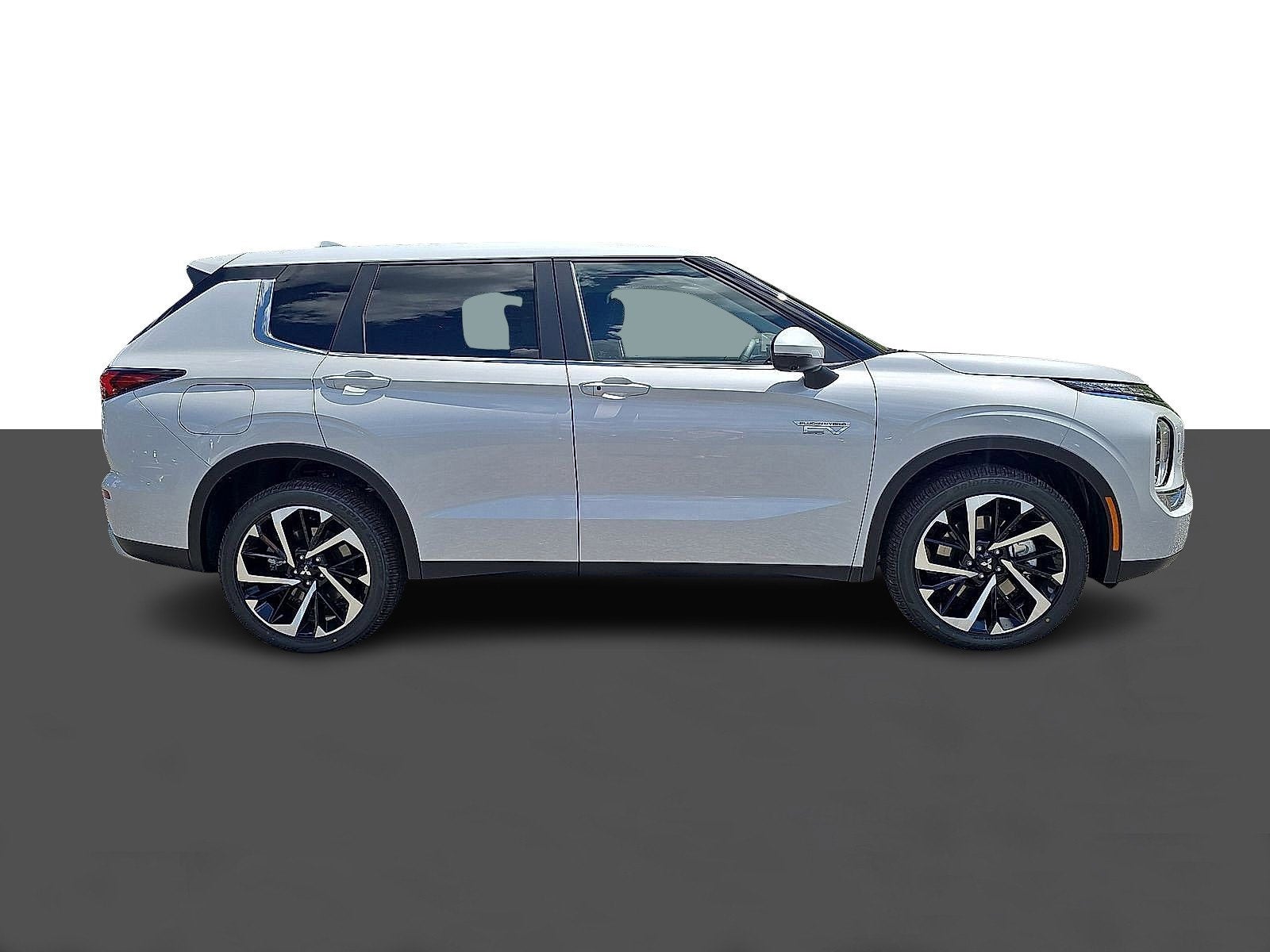 2025 Mitsubishi Outlander PHEV SE