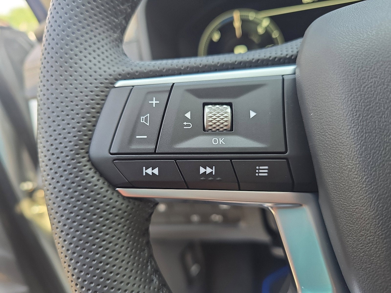 2025 Mitsubishi Outlander PHEV SE