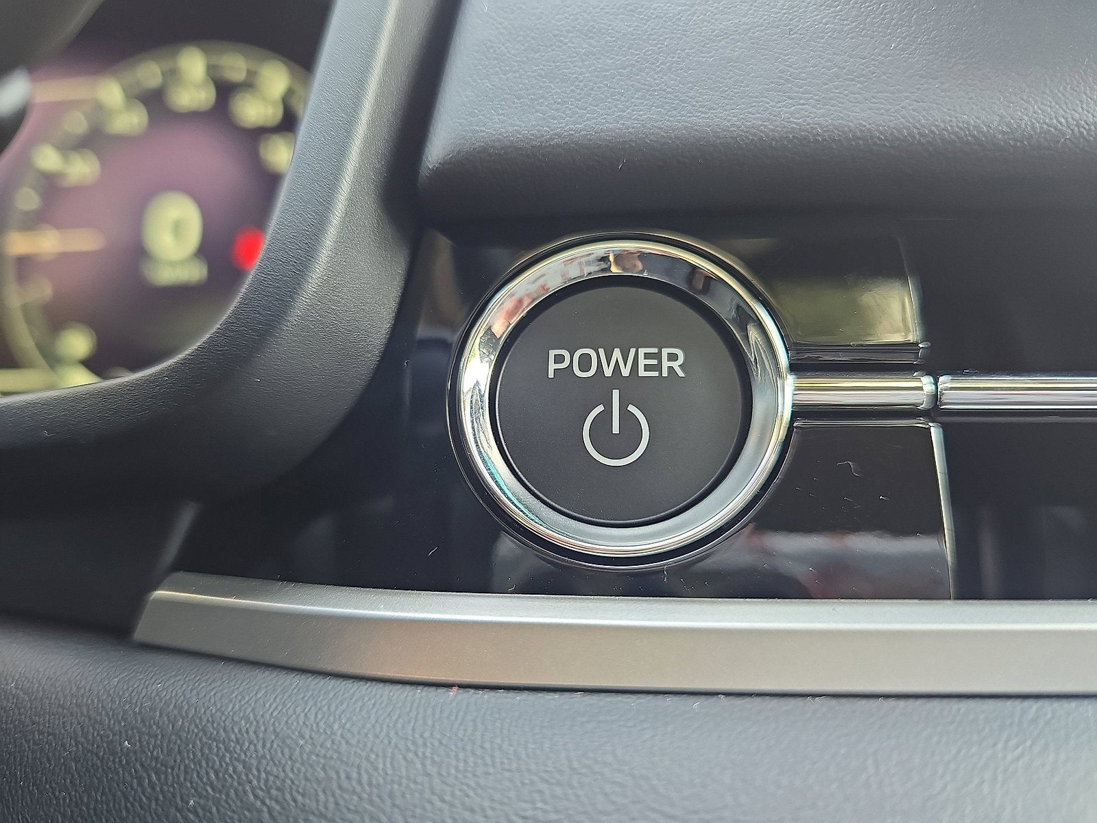 2025 Mitsubishi Outlander PHEV SE