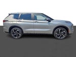 2025 Mitsubishi Outlander PHEV SE