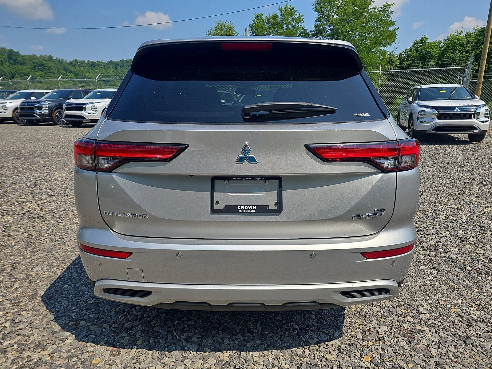 2025 Mitsubishi Outlander PHEV SE