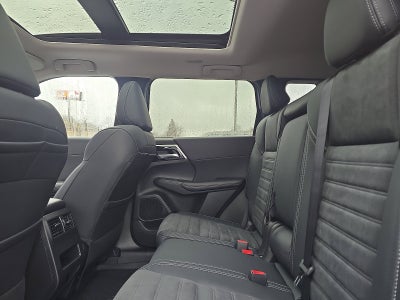 2025 Mitsubishi Outlander PHEV SE