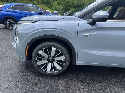 2026 Mitsubishi Outlander PHEV SEL