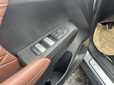 2026 Mitsubishi Outlander PHEV SEL