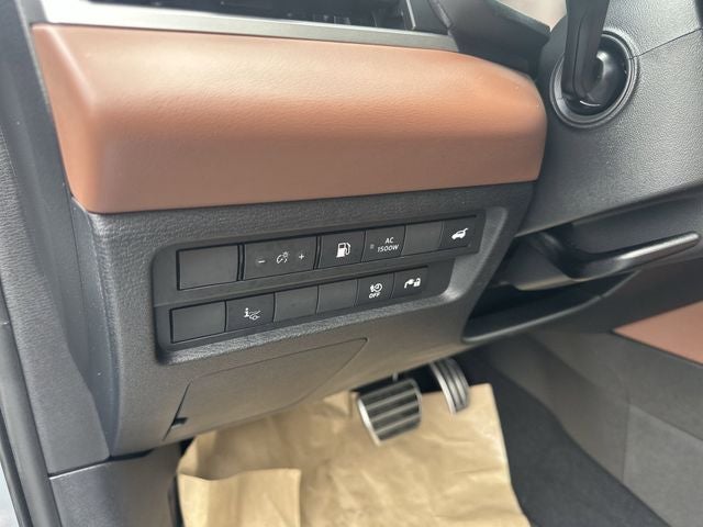 2026 Mitsubishi Outlander PHEV SEL