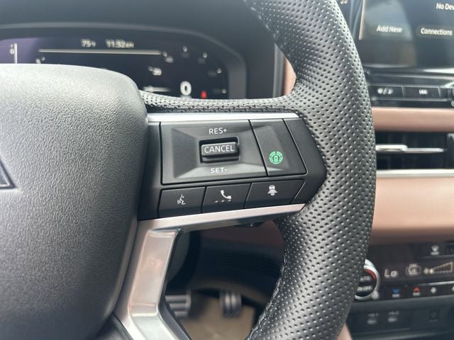 2026 Mitsubishi Outlander PHEV SEL