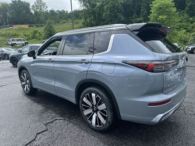 2026 Mitsubishi Outlander PHEV SEL