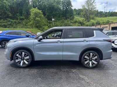 2026 Mitsubishi Outlander PHEV SEL