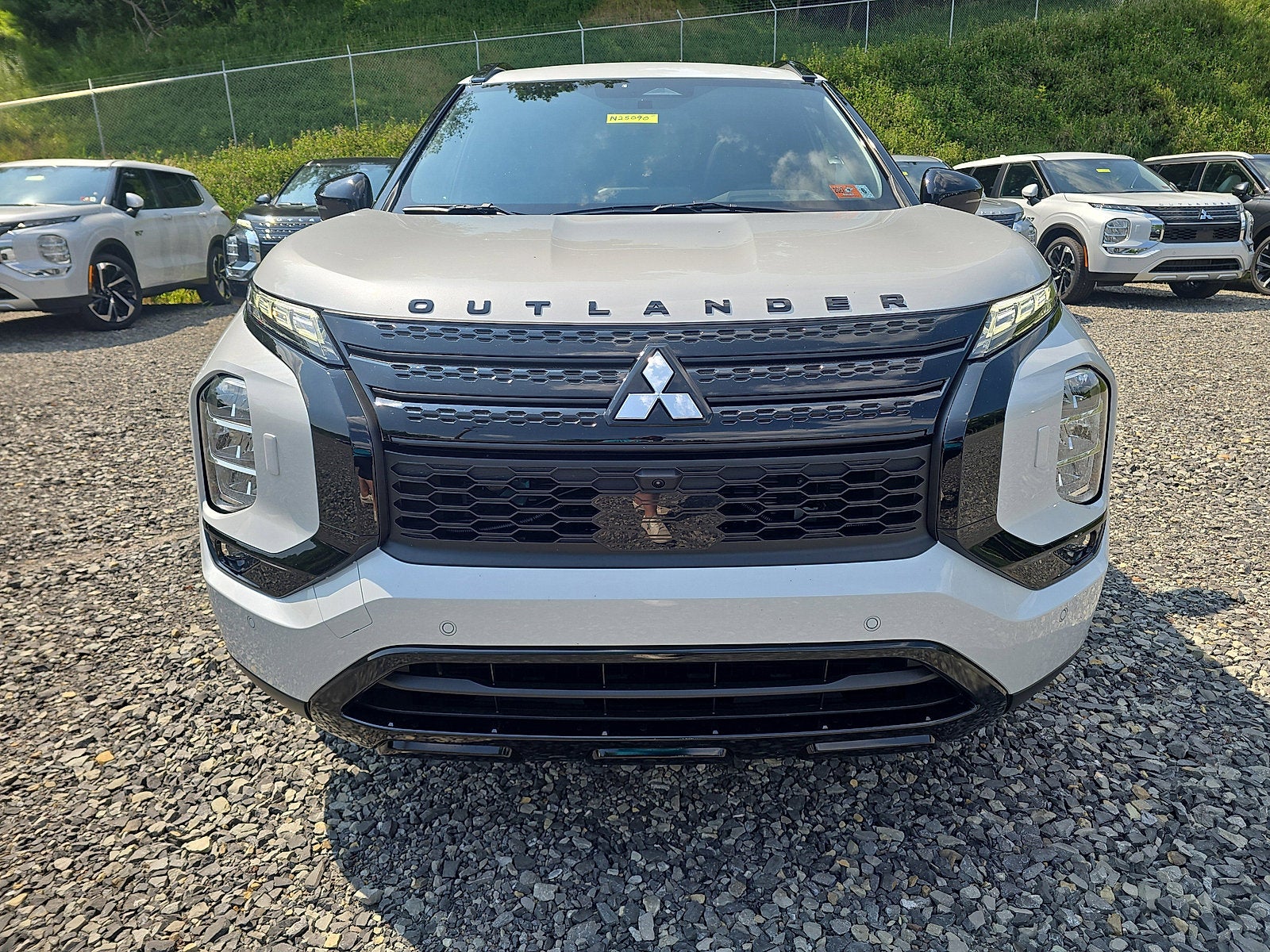 2025 Mitsubishi Outlander PHEV SEL