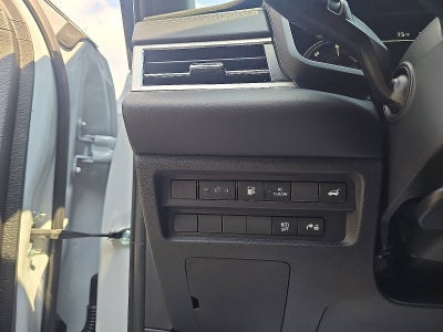 2025 Mitsubishi Outlander PHEV SEL