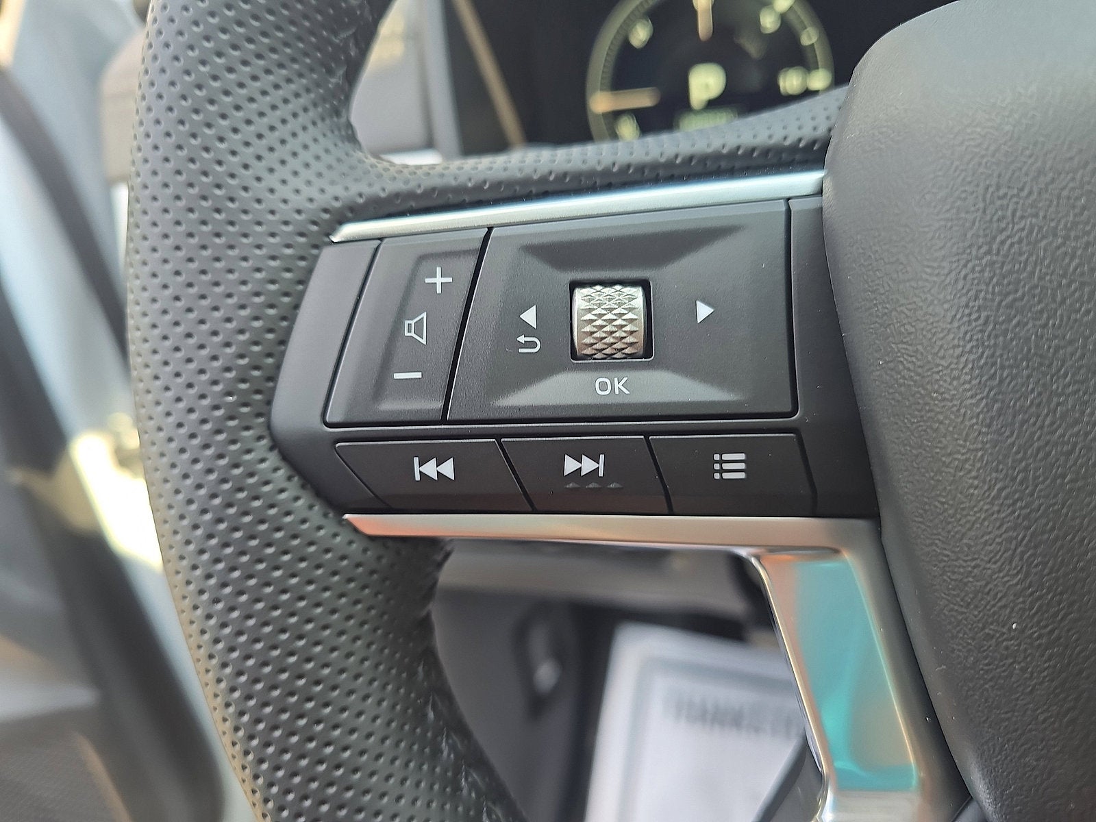 2025 Mitsubishi Outlander PHEV SEL