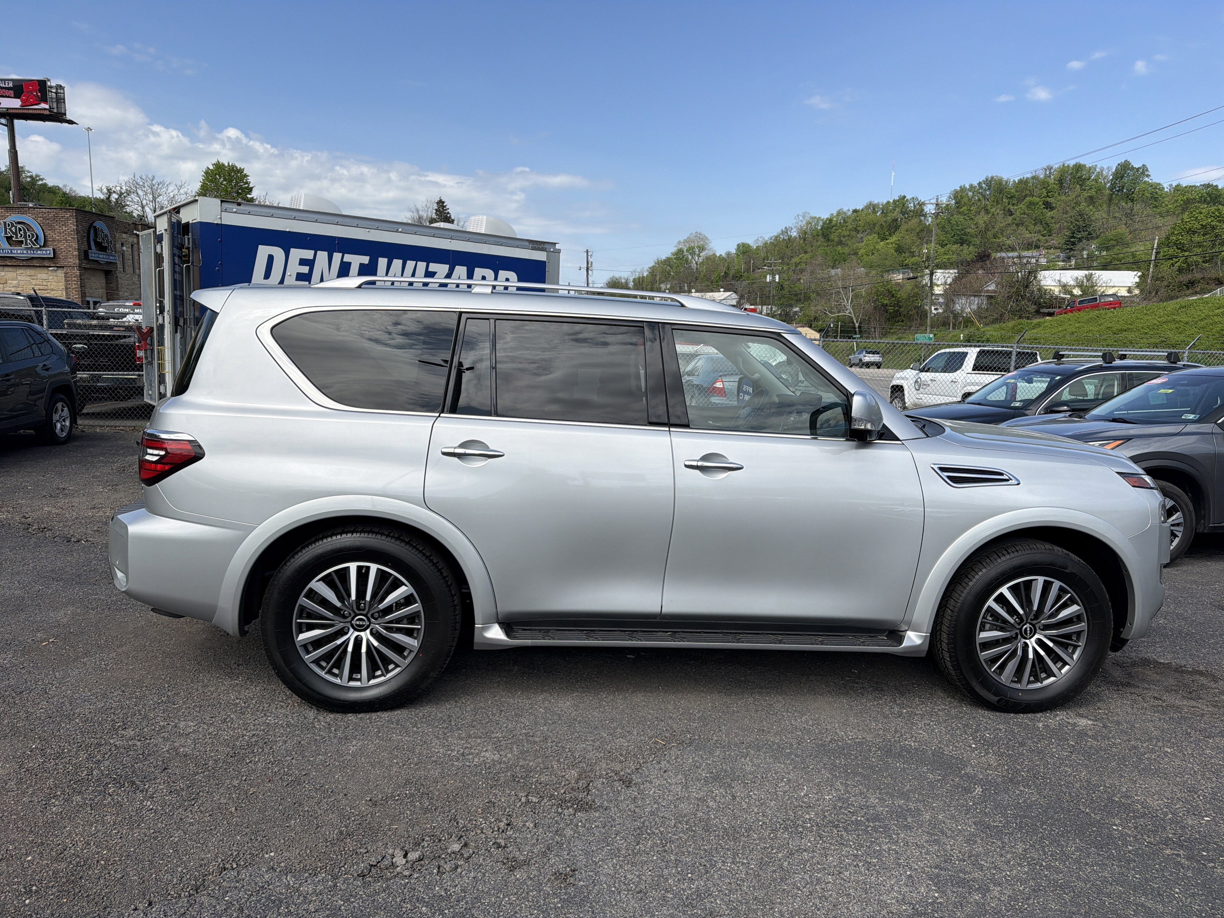 2024 Nissan Armada SL