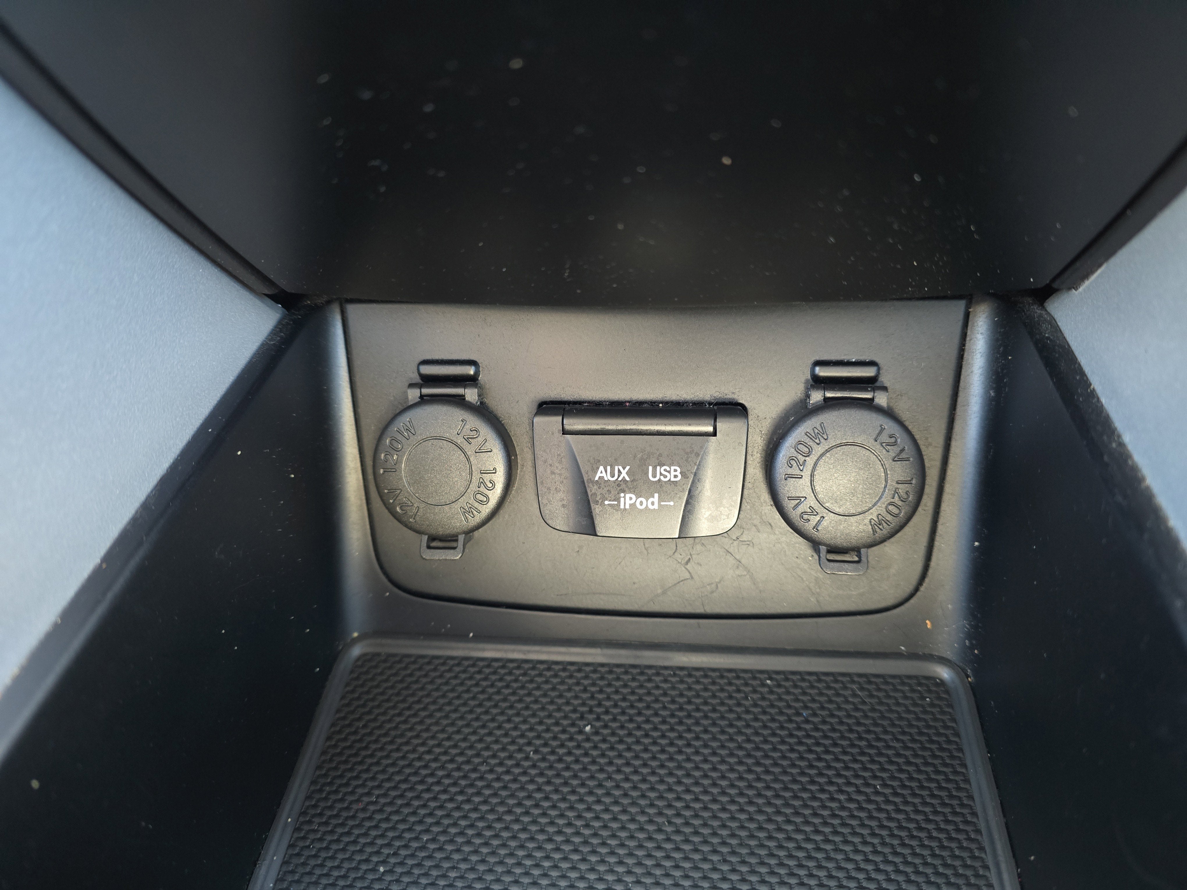 2013 Hyundai Sonata Hybrid Base