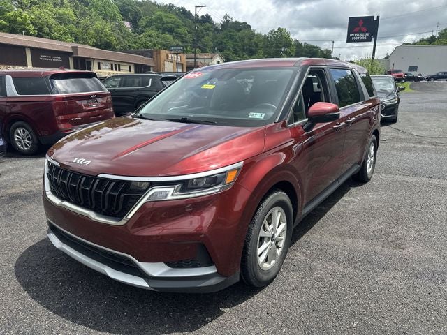 2024 Kia Carnival LX
