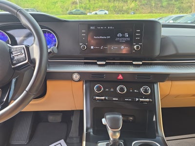 2024 Kia Carnival LX